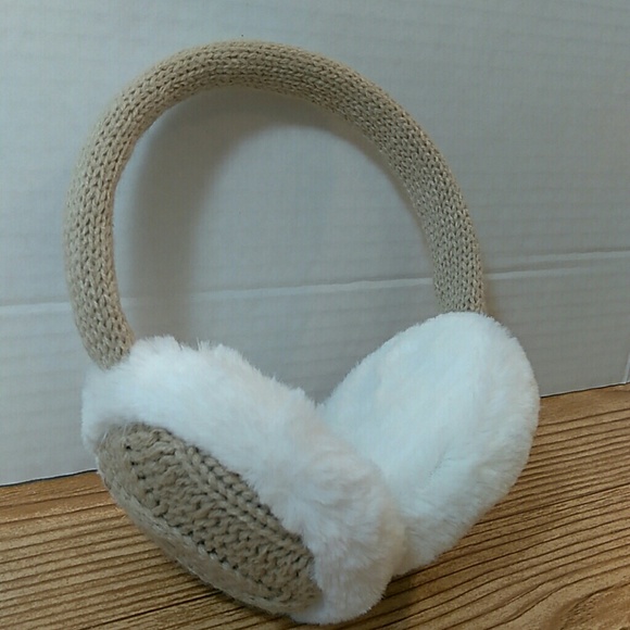 Accessories - Earmuffs. White and tan earmuffs women's/girls!!
